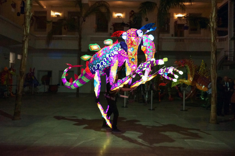 Ilumínate con los alebrijes en la Noche de Museos