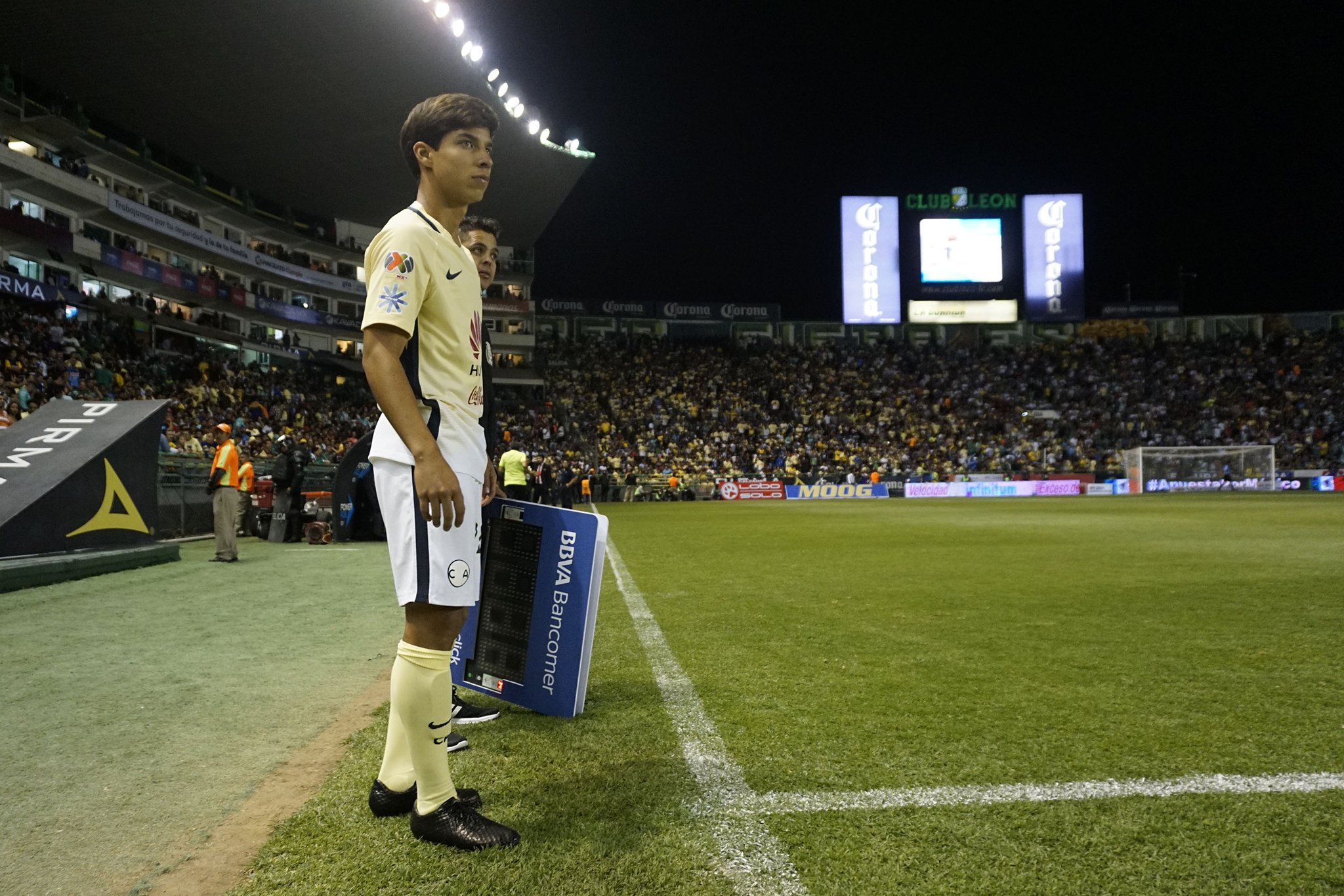 Diego Lainez y otros jóvenes prodigio