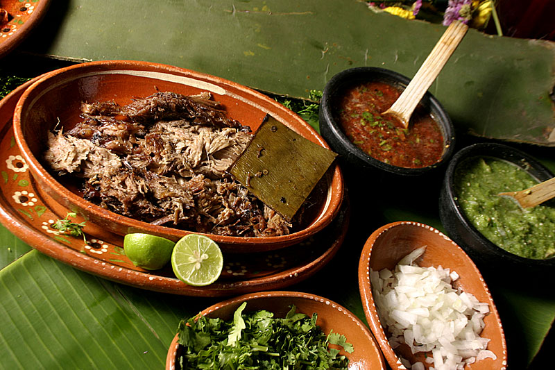 Éntrale a la Feria de la Barbacoa en Xochimilco