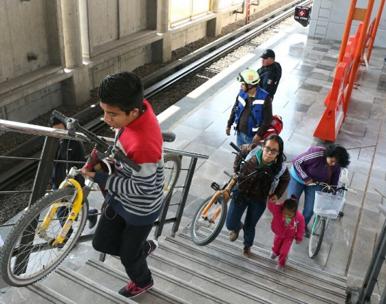 Ya puedes entrar con tu bici a la Línea B del Metro