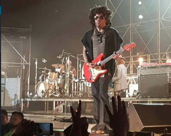 Ofrece Lenny Kravitz el concierto del año