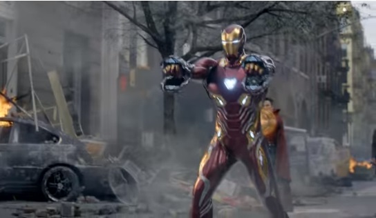 Iron Man muestra su nueva arma secreta en un anuncio publicitario