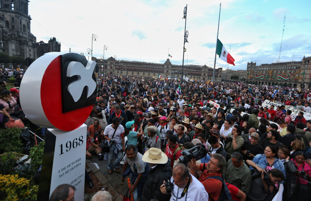 50 años de la matanza de Tlaltelolco; ni perdón ni olvido, dicen manifestantes