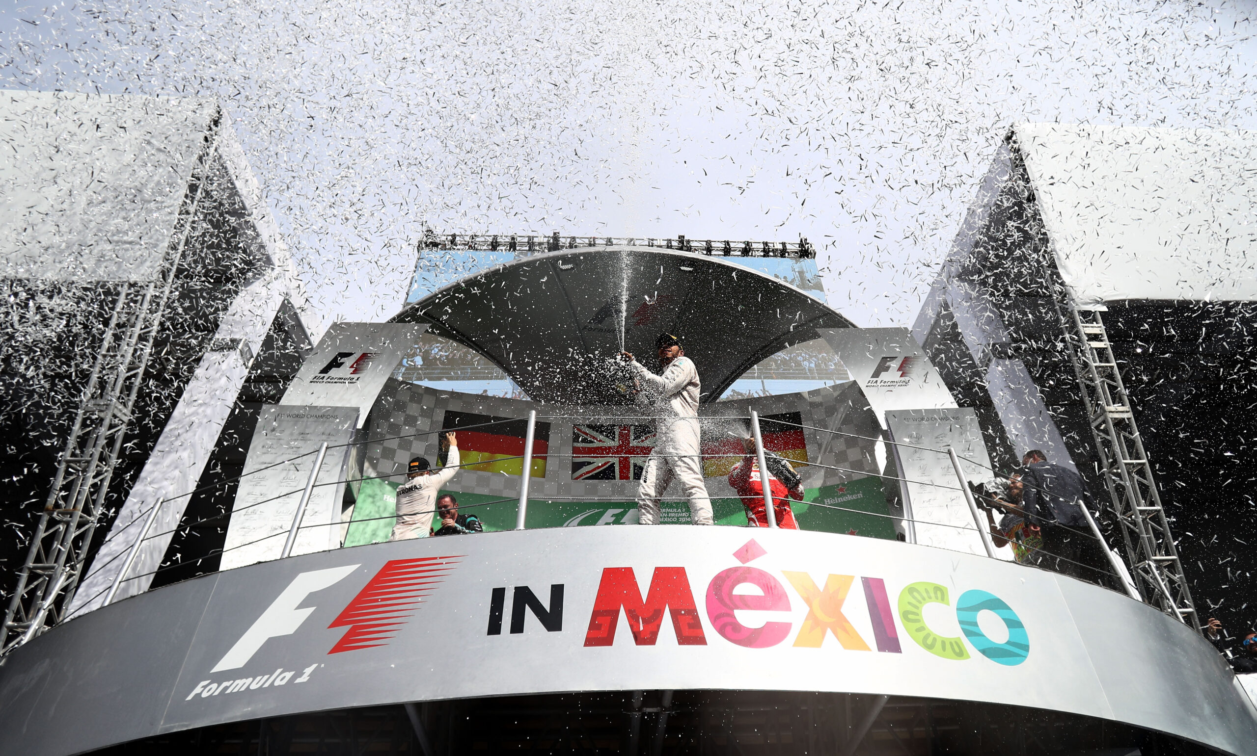 Gran Premio de México; un lustro de autos, moda y DJs