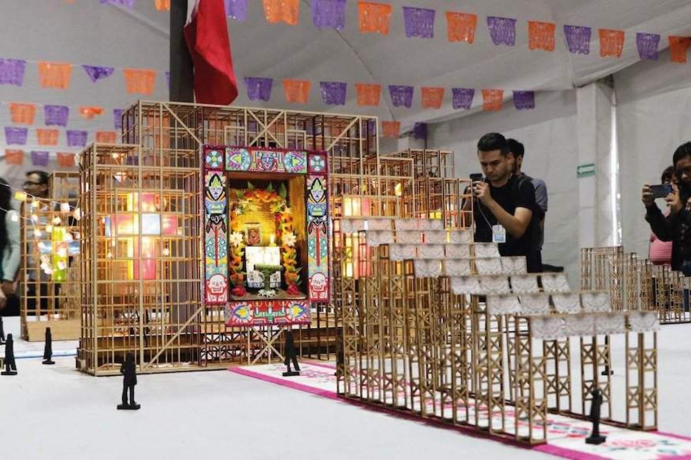 Ofrenda Monumental de Día de Muertos en el Zócalo