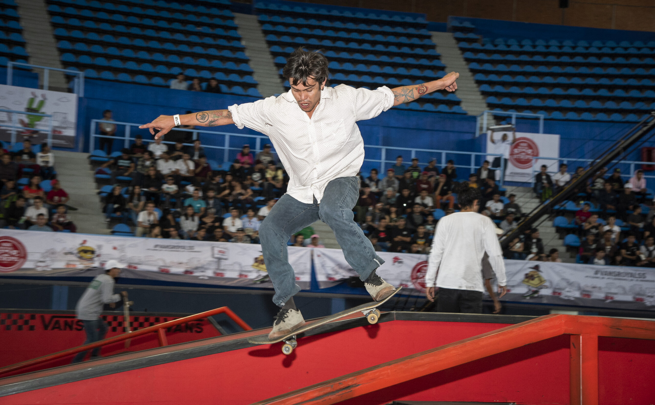 Hoy se celebra el Día Mundial del Skatebording y llega Vans World