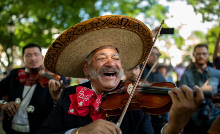 Celebra con mariachi, la Gran Fiesta Mexicana en Garibaldi