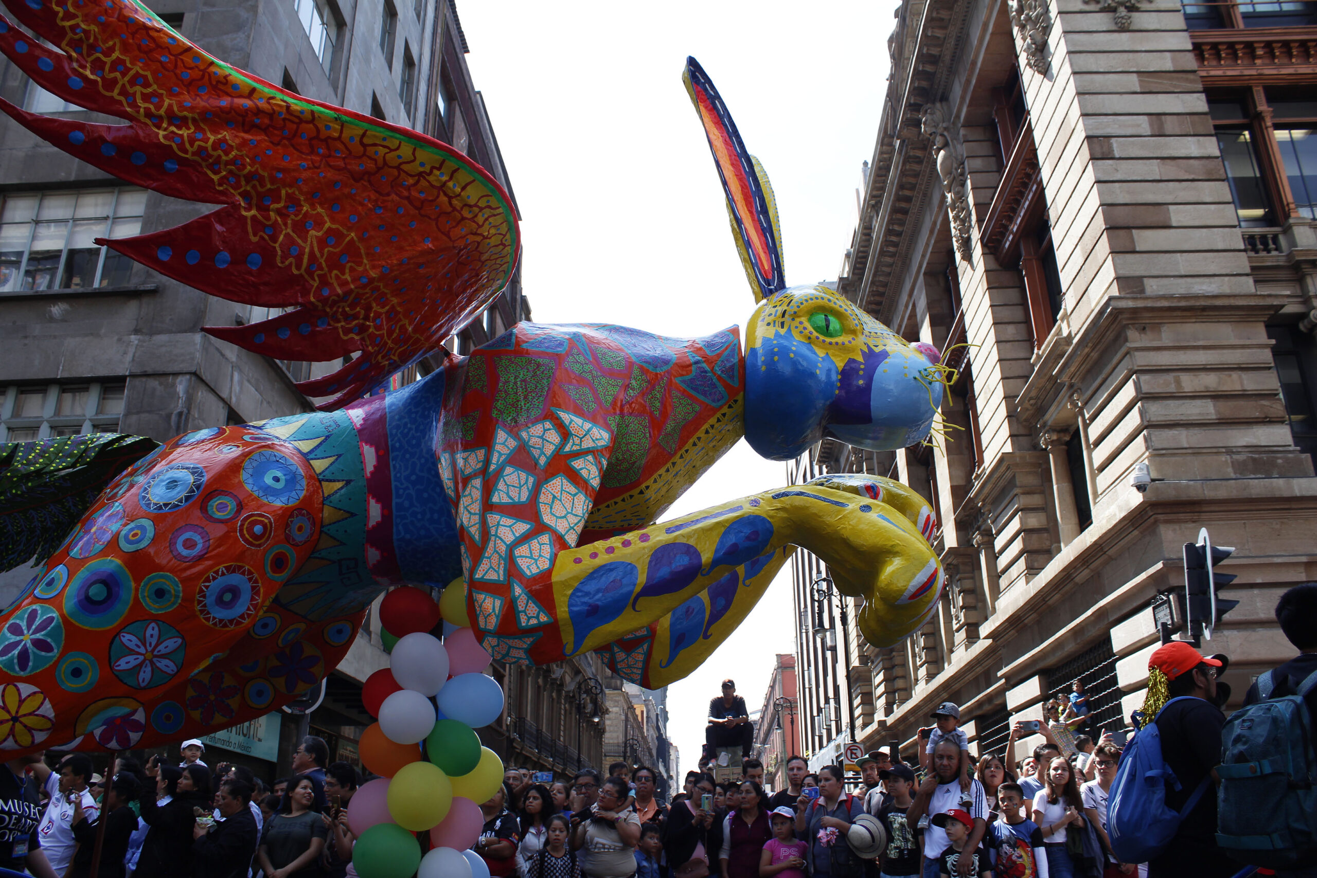 Llega el colorido Desfile de Alebrijes Monumentales 2022