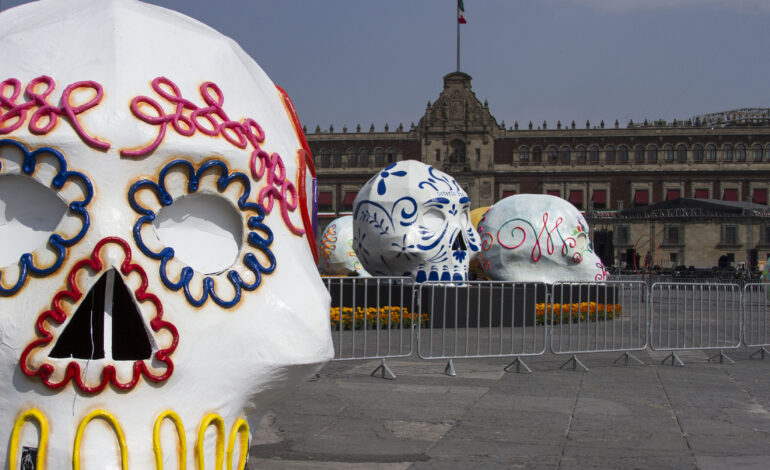 La Ofrenda Monumental del Zócalo 2022