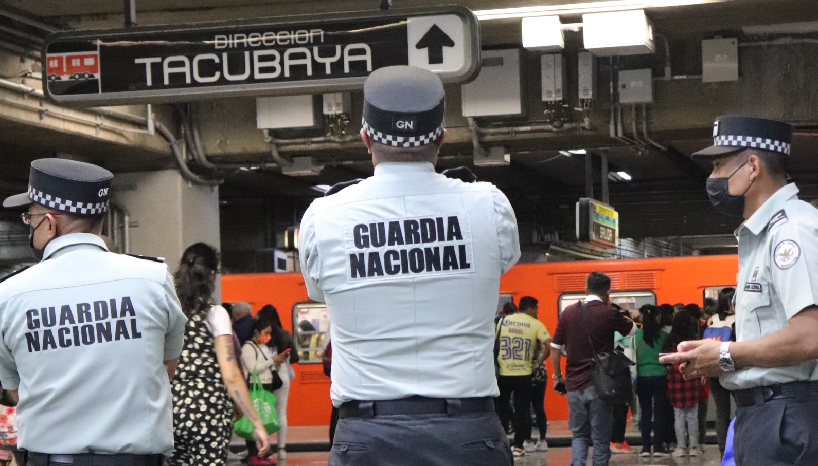 La Guardia Nacional vigila el Metro