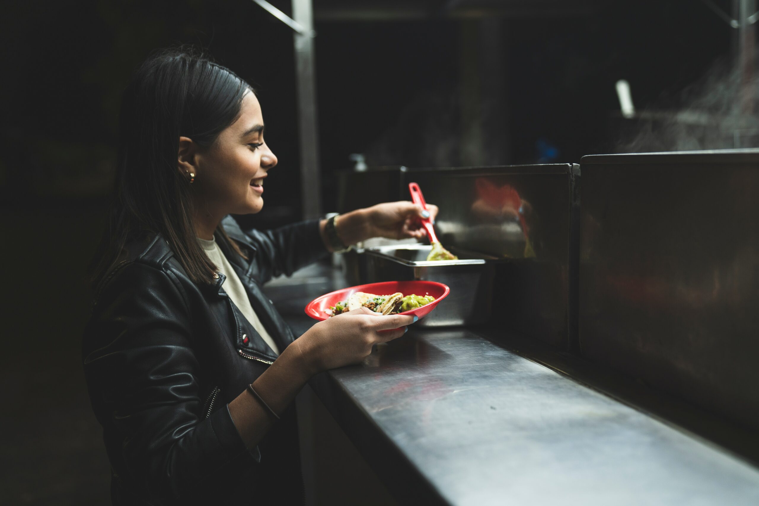 Creditaco, la revolucionaria app financiera que protege el sabor de México: ¡Tacolovers prepárense para comer y taqueros, levanten sus tacos!